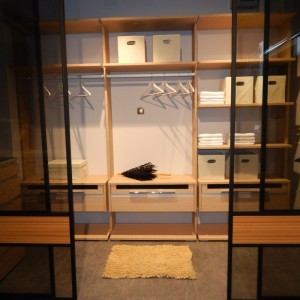 Скользящая дверь